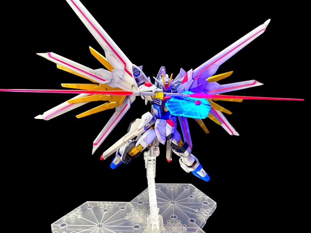 こっちの方が好み(^^)実はあまりモビルスーツの実体剣って好きじゃない（笑）