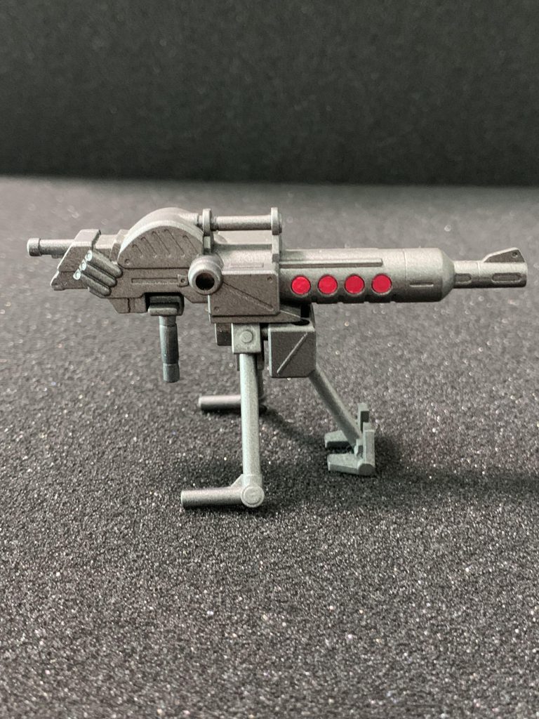 武装類はメタリックグレーで塗装しました。