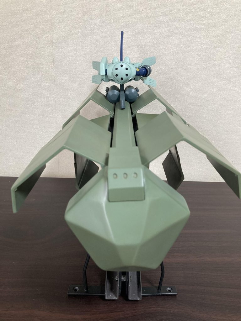 このコンテナを盾に大気圏突入を試みるのですが、もしやゼーゴック本体よりお高いのでは…？