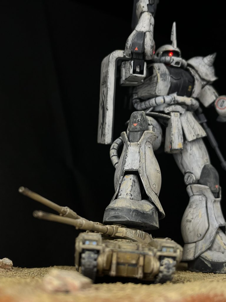 ホワイトオーガーと61式戦車（ビネット風）–2枚目/制作者：陸ガメのリク