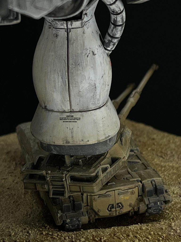 砲台加工、リヤデッキ加工してます