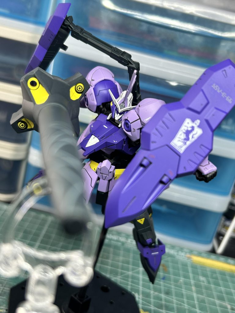 ドリルランス近接攻撃