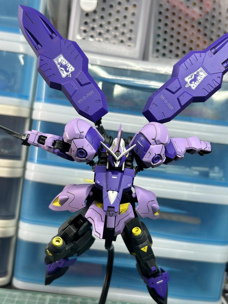 太刀装備・高速戦闘風ポーズ