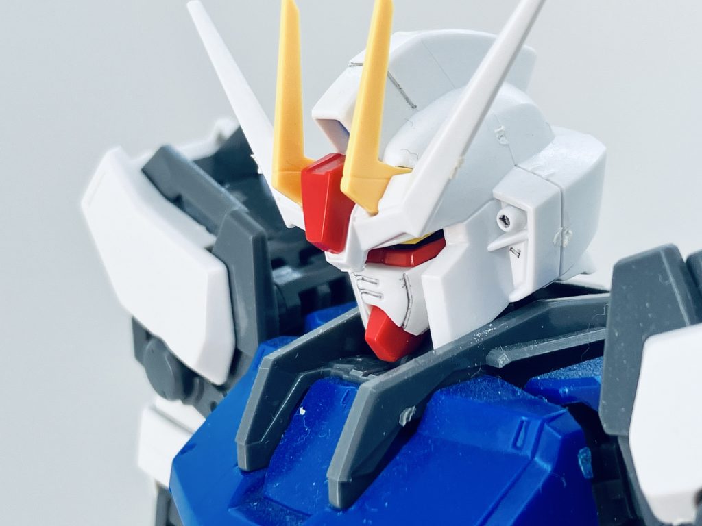 頭部アップガキの頃作ったキットだからゲート跡が…