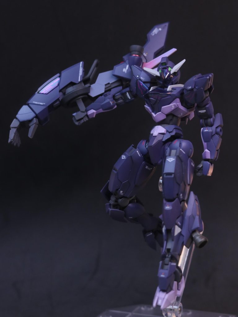 Lfrith Jiu Gundam–4枚目/制作者：Gabgrade