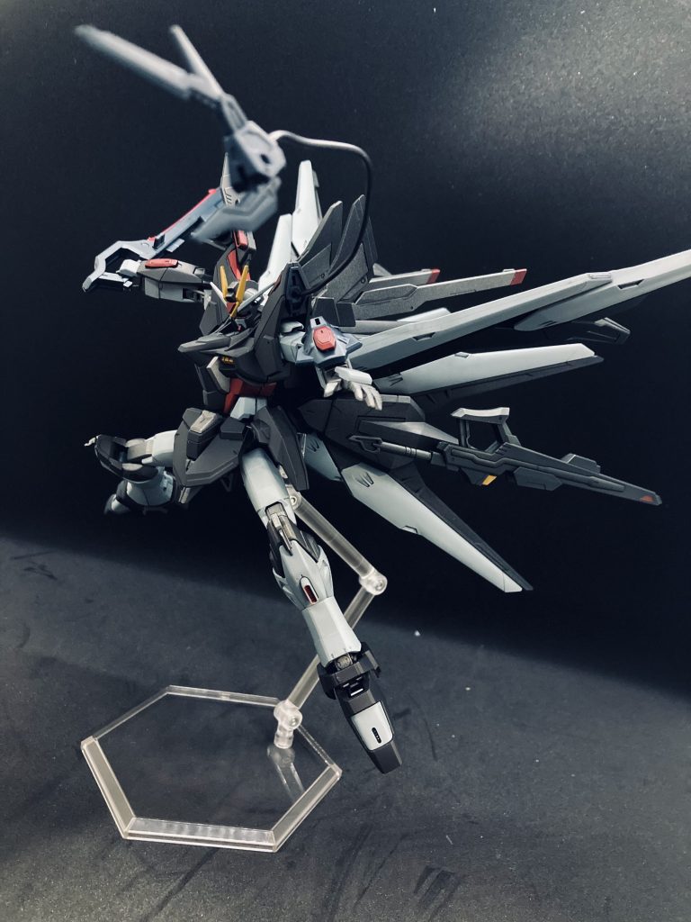 ソード→ダークブルーメタリックランチャー→ダークグリーンメタリックで、落ち着きました!ランチャーほとんど黒だけどw