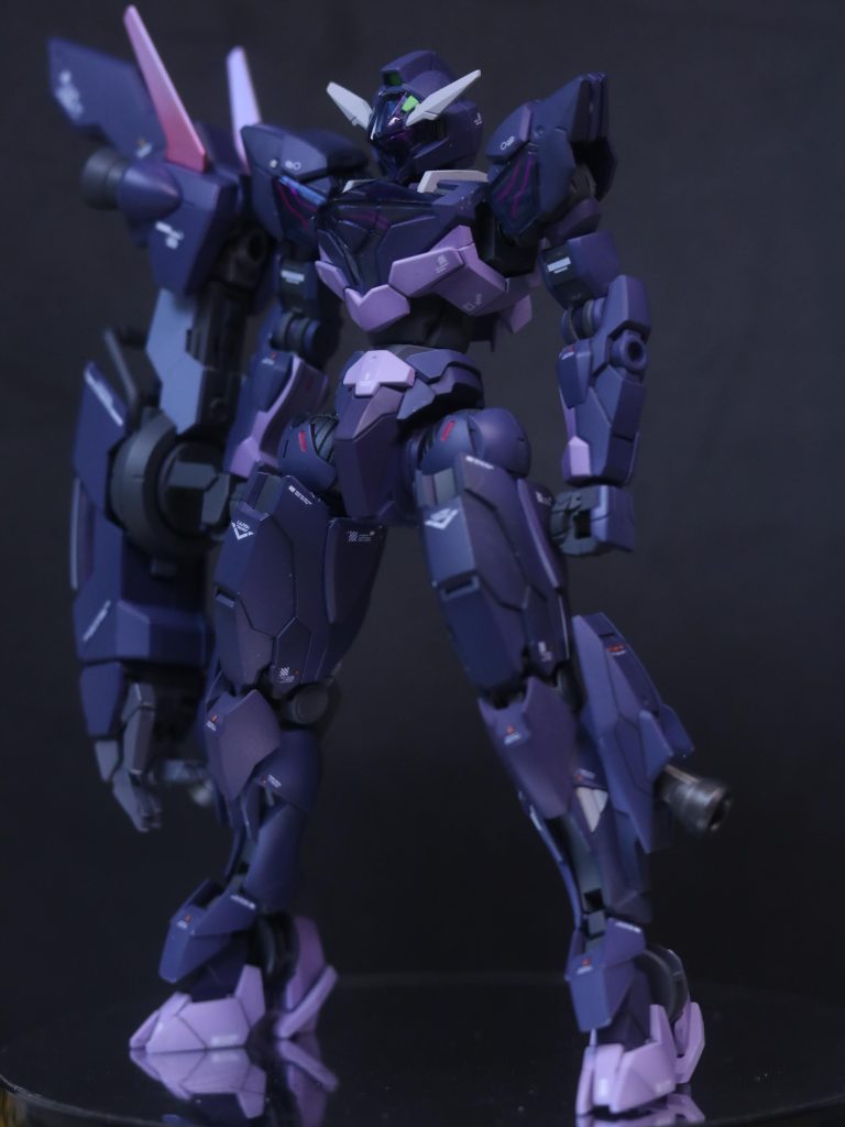 Lfrith Jiu Gundam–3枚目/制作者：Gabgrade