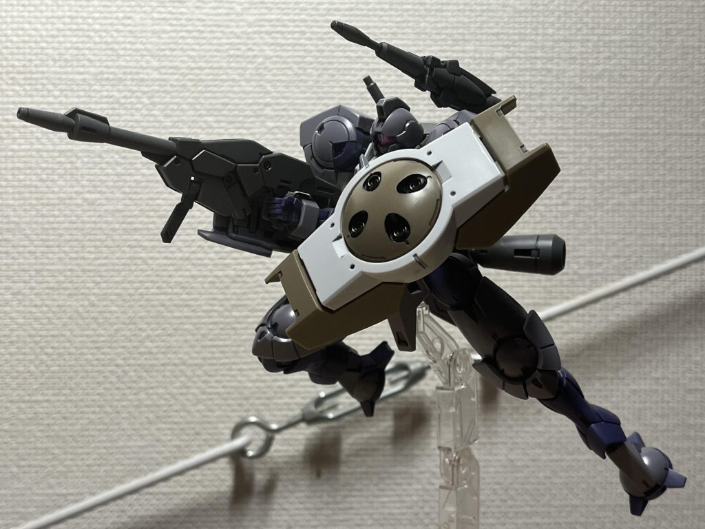 ハイングラからシールド借りてきました。