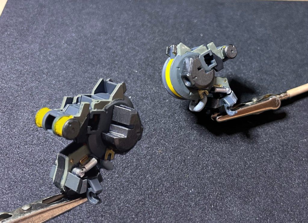 胴体フレーム塗り分け状況