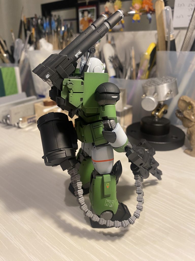 右腕の自由度は皆無です🐤💦