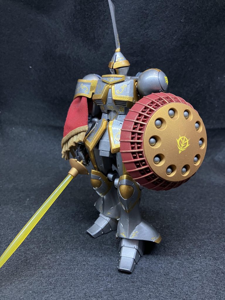 タイトルの通り、儀礼用西洋甲冑のイメージです。マクベさんなら余裕があればこのくらいやるんじゃないかという妄想です