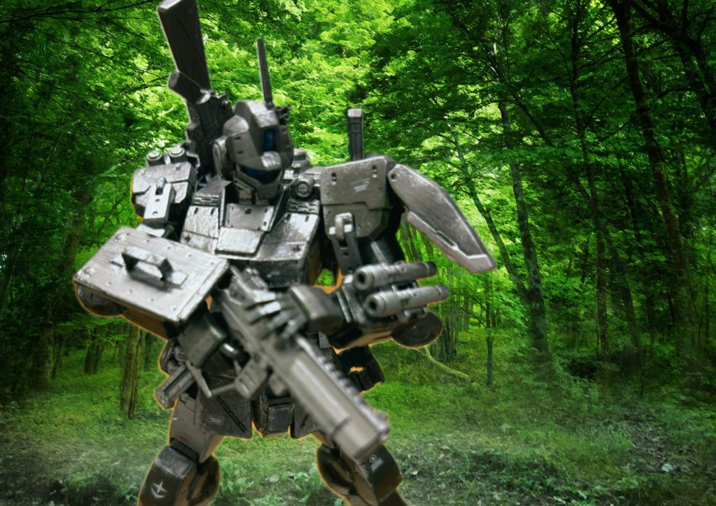 ハンドガン!ロングマガジンカスタムの近距離兵装!!未使用時は左腰アーマーにマウントされる!