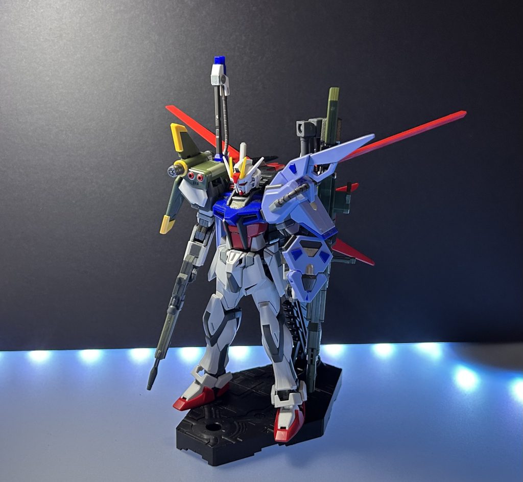 EG+HG  パーフェクトストライクガンダム–2枚目/制作者：ペーぺーモデラー