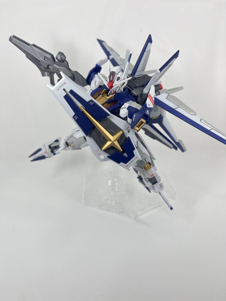 盾を持って突進!