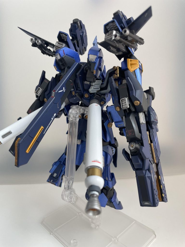 あとシンメトリーになるよう意識して作成しました。精度不足で作製パーツが傾いてるのは反省点です。