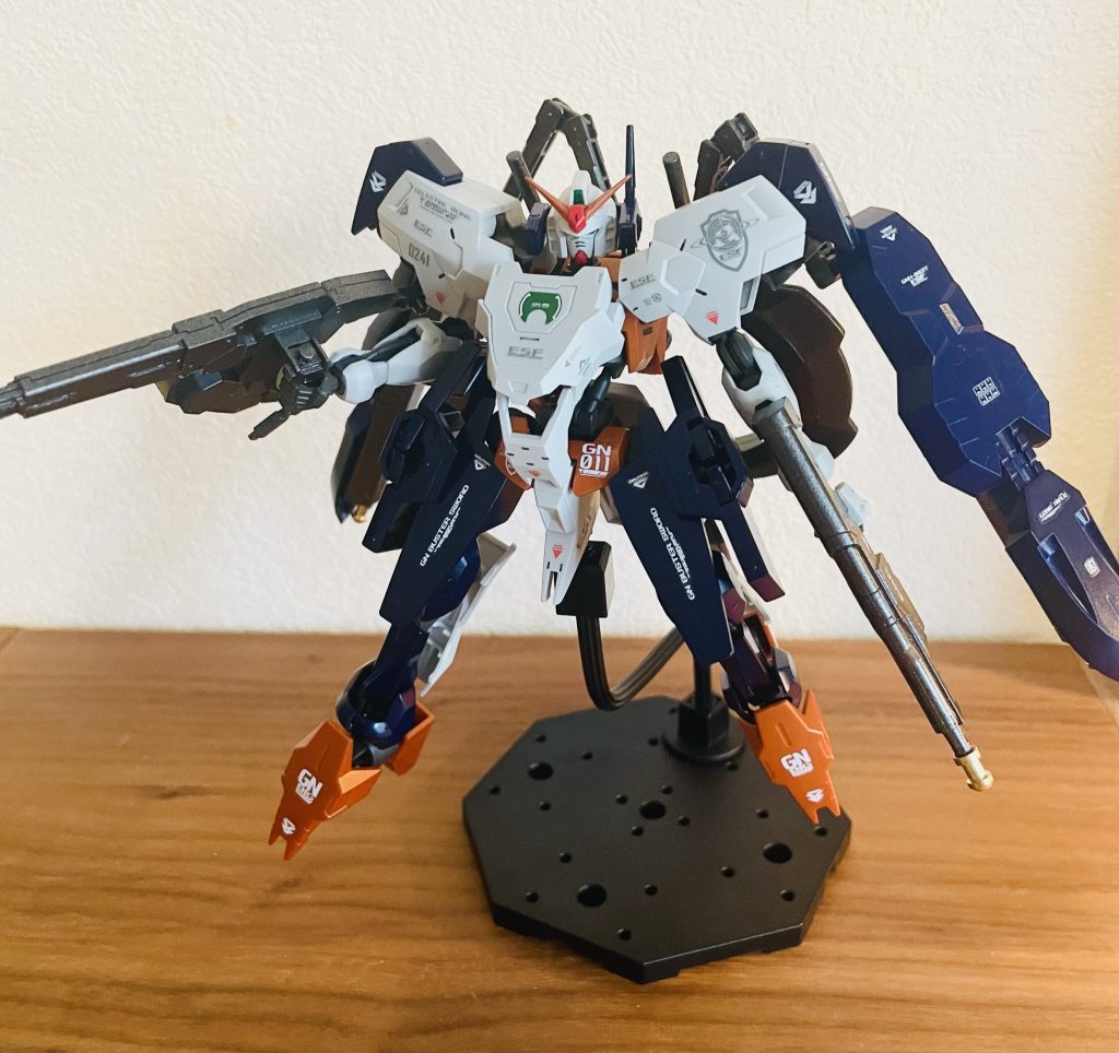 ヘキサフレームのおかげでポーズは決まりやすい。