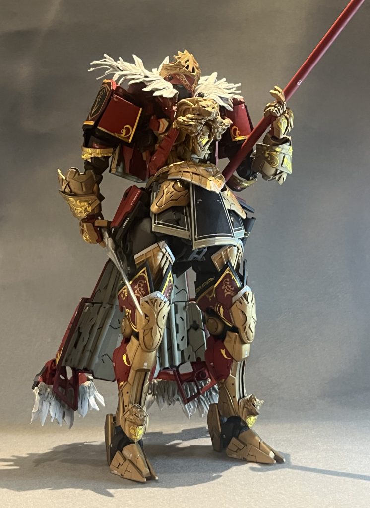 ヒルダことヒルデガルド・フォン・クローネはソウルキャリバー4から登場したキャラクター。ヴォルフクローネ王国の王女でリーチのある長い槍と短剣を使い分けて戦います。ボタン長押しで強力な技が繰り出せるなどテクニカルな上級者向けキャラ。王女らしいコスチュームとセリフがすごいカッコいいんです。「我が後ろには民がいる、ならば勝つ!」「この戦いの先に我らの明日がある!」