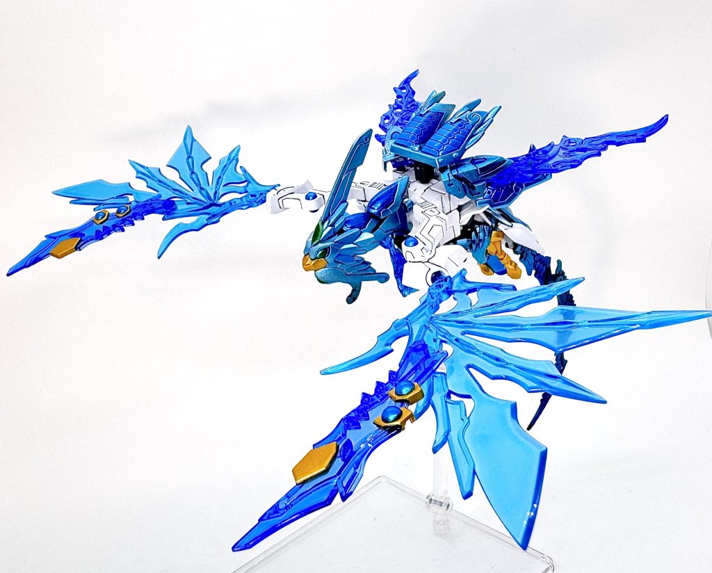 魔氷鳥フレスヴェルグ。脱いだ鎧を組み合わせて変形します。 以上、ご覧いただきありがとうございました！