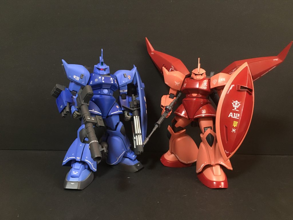 以前に制作したシャア専用機と2ショットシャア専用ゲルググ https://gumpla.jp/hg/1079591