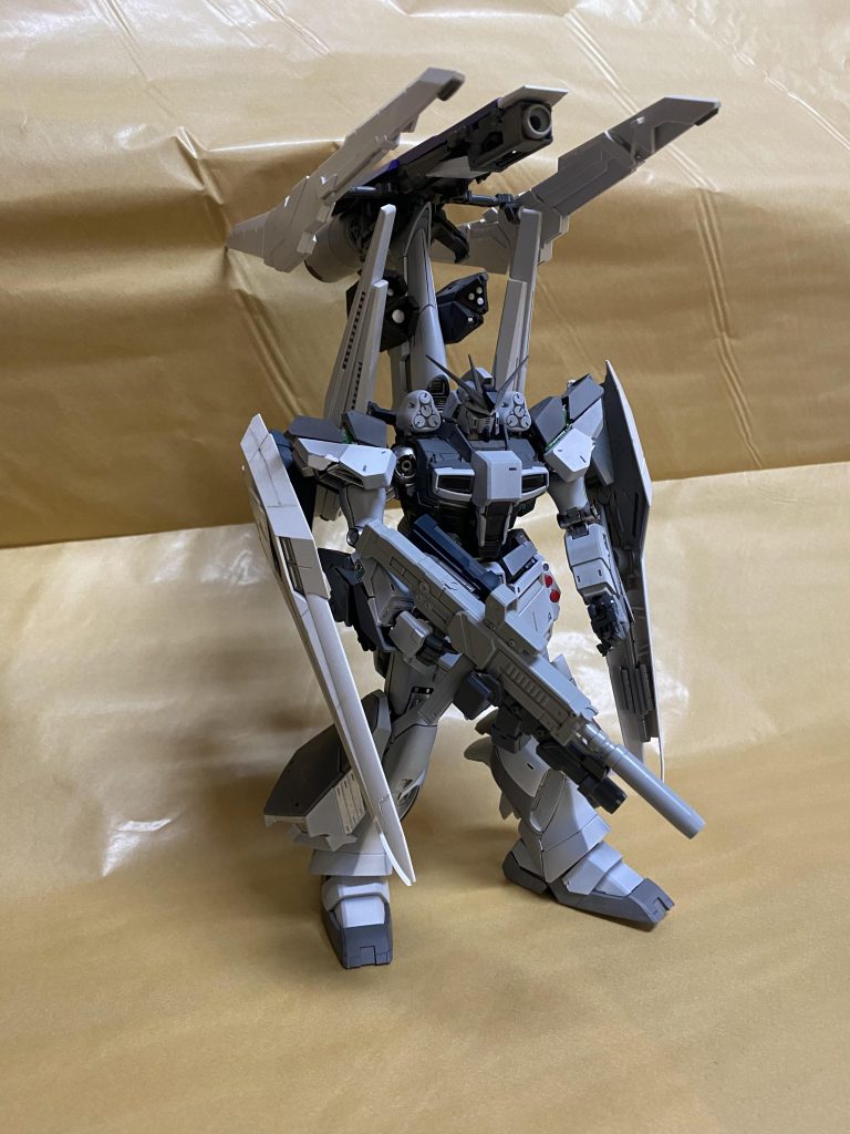 νガンダム 高機動型–4枚目/制作者：Raito