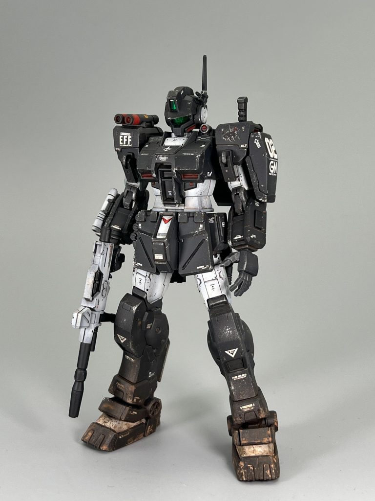 ジム・スパルタン［BD隊仕様］でした。一年戦争機であってウェザリングはちょい強めに施しました。足回りの泥はこだわりポイント。全身プラバンで控えめに延長しました。やりすぎるとスケール壊すのが嫌いですね。ではまた。 