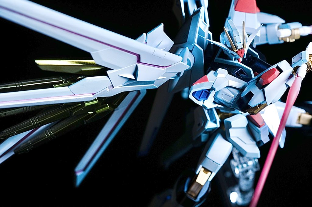 パール・メッキ風仕上げ HGマイティーストライクフリーダム–8枚目/制作者:NO