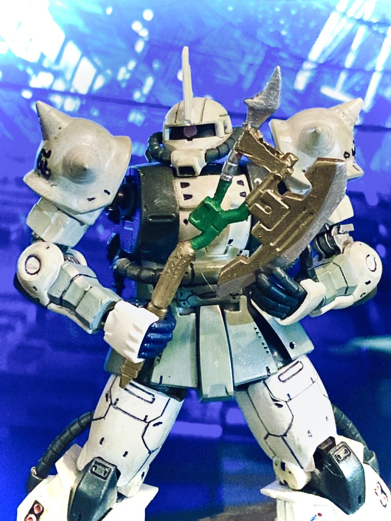 シンマツナガと言えば、この巨大なヒートホークです!ちょうど、ジーフレームザクのものが余ってたので、なんとなくこれも、らしく作りました🙏