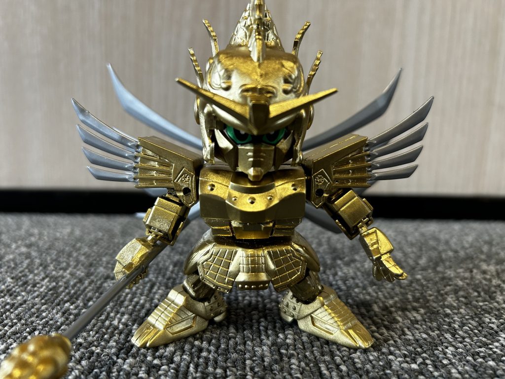 ジャンクパーツとランナータグプラ板で胴体作りましたなんかあれだ、仏具感がすごいな笑