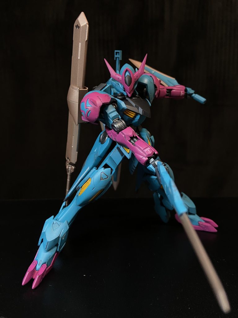 パルチザンC（テイルブレード）とパルチザンB（ダリルバルデの短い方の武器）