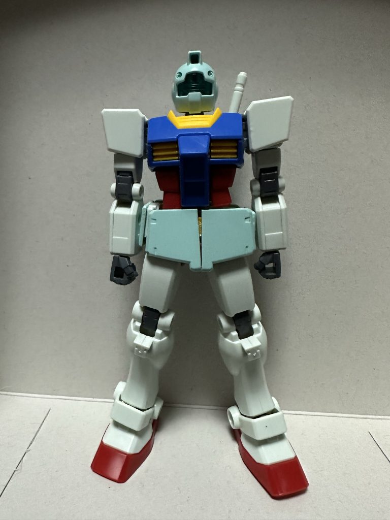 移植した部分がわかりやすいのがこちら。頭部と腰回りだけ緑っぽいです。