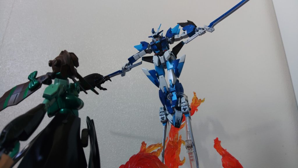 第二戦で、防人が自らを「剣」ではなく夢に羽ばたく「翼」と認識するという屁理屈でファラの剣殺しを打ち破っている。