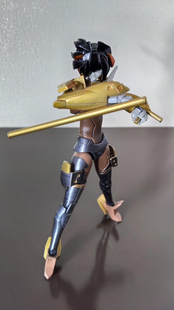 コインで作ったトンファー。