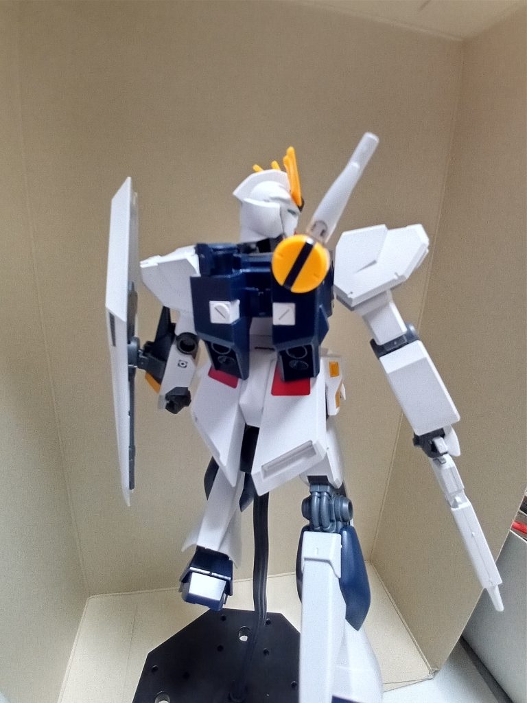 色分けもほぼ完璧ですし、思い入れうんぬんを抜いても手を入れる必要をあまり感じませんね^^;今後やったとしてもヤスリがけと墨入れくらいかな。