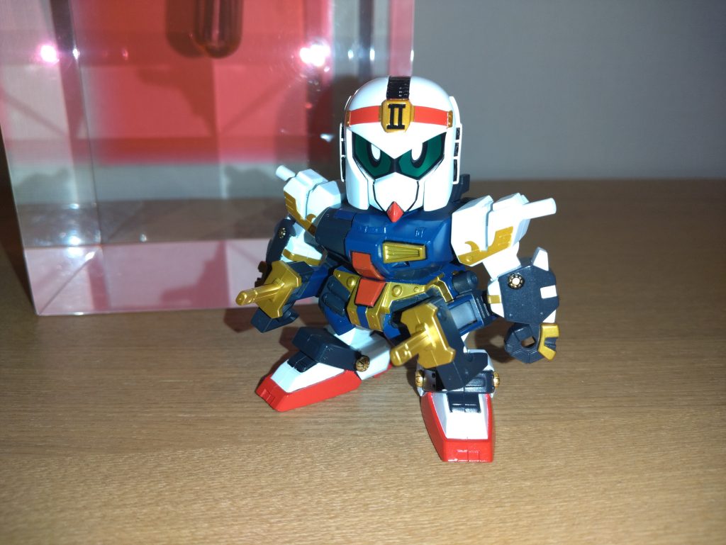 まずは軽装タイプ。イケメンですな(gandam1)目のシールを貼る時、魂を入れる時と勝手に思ってます(gundam-kao2)