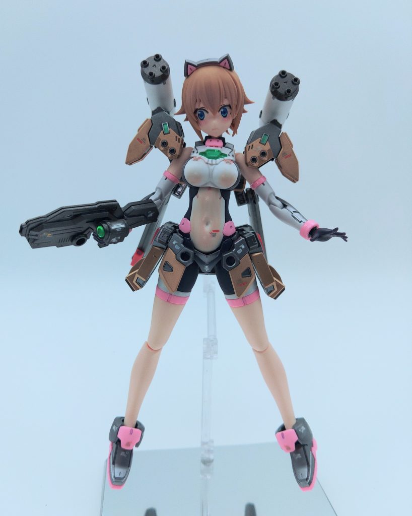 表情焦り分パーツによって缶スプレーで光沢とつや消しを使い分けてみました。