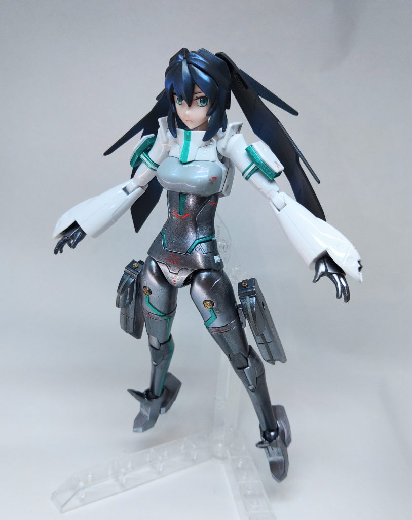 少し古いキットになってしまいましたが今でも表情がわりと好きなんですよね。素立ちが似合うキットだと思います。