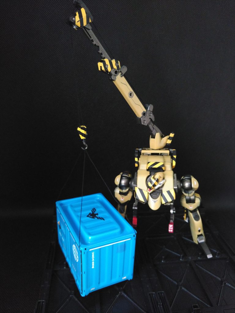 ここまで見てくださりありがとうございました!たまには戦いから遠退いた機体も良いものです(笑)そしてコンテナの中身は大丈夫?ペイル印の支援物資だよ!?