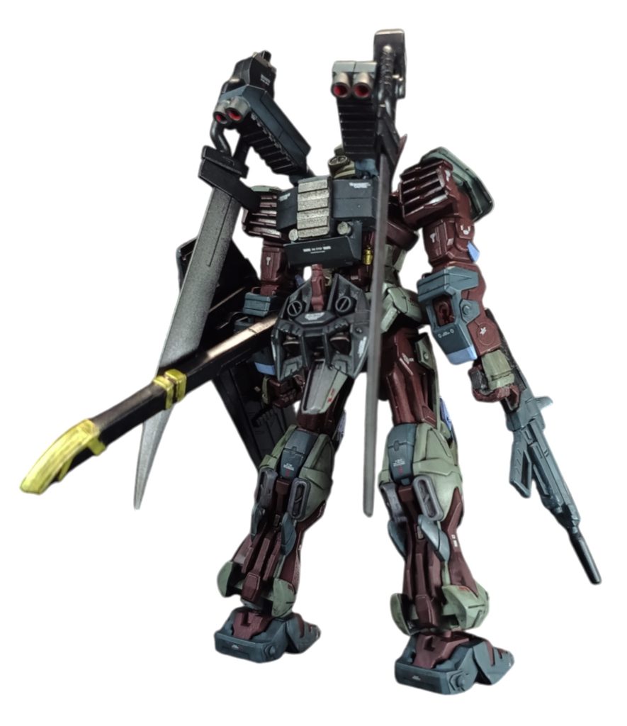 今回は、軽くモリます。近接特化なので、ヒートソード2本ソードシルエット？