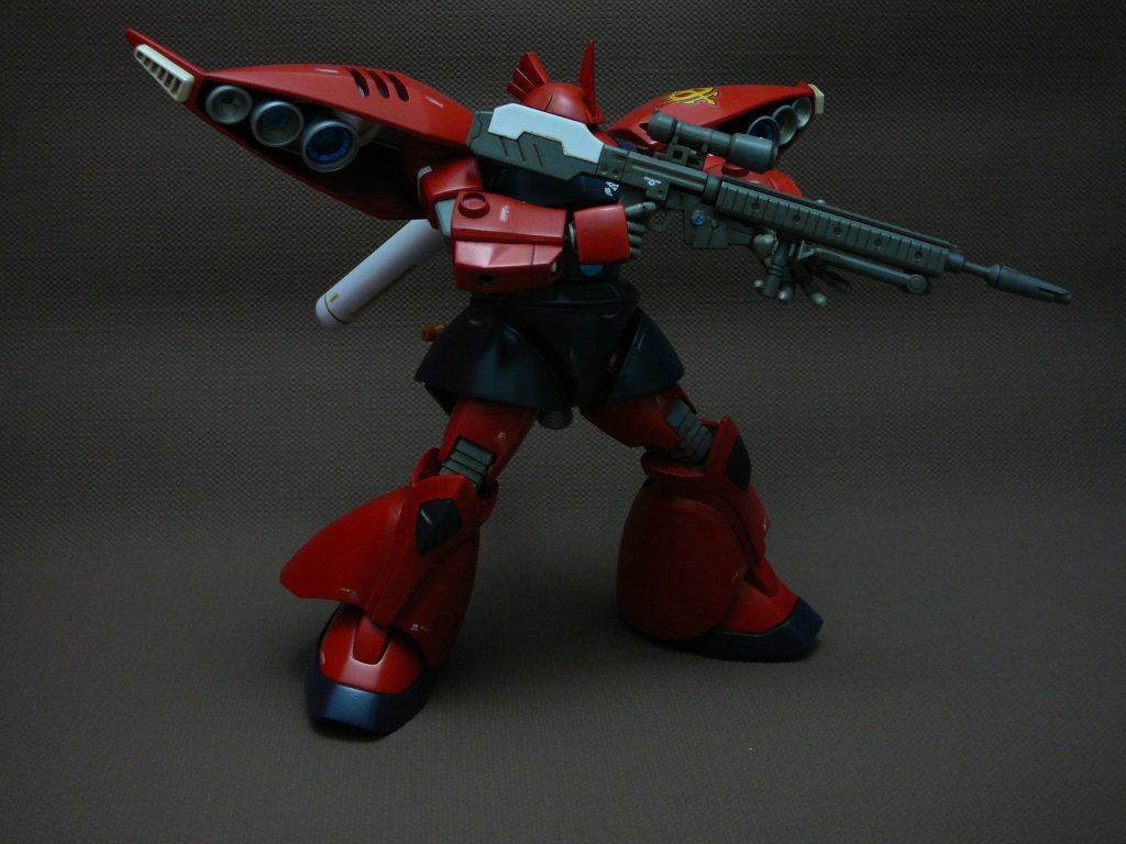 顔は見えませんがこのショットが好きです♪