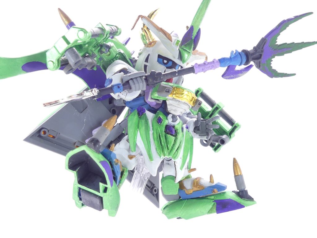 そしてガンドラゴンからパーツを分割、ドラゴンフュージョン！その正体は･･･下手したら２年後くらいになっちゃいそうだけど･･･ごめんね。写真は一応撮ったけど例のあの形態の翼位置･･･と言うか本編再開が非常に遅れており申し訳ありません。なんとか自分を元気づけながら作業自体は進んでいます。次回は秋～冬予定です。次回を待て。