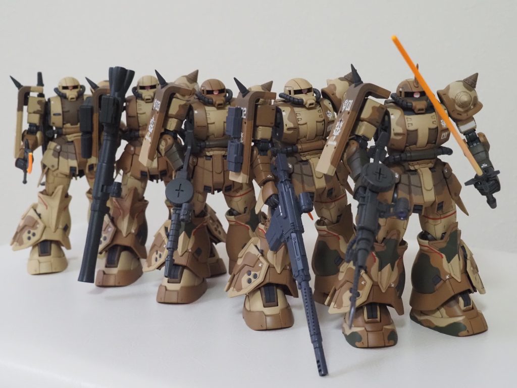 ５機完成させるのに消費した塗料は、タン:２瓶半、ダークアース:１瓶半、他は１ビン未満です。