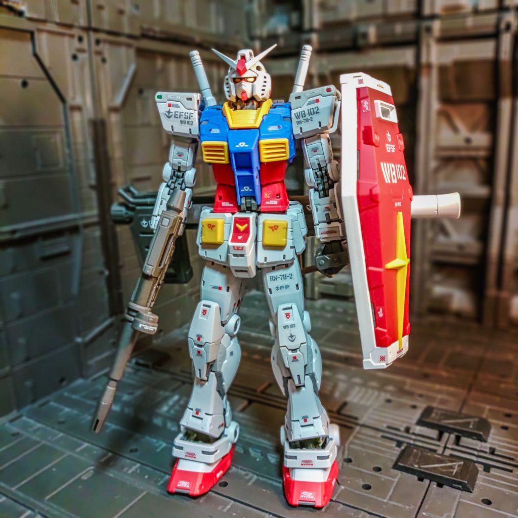 Version.2(以降V2)さてここからはVer.2連組みなので組み始めて気付いた……コイツァ違う…僕はタイムトリップしたのか？不満点が全て改善されてるではないか！と。コチラも付属デカールとトップコート仕上げ。