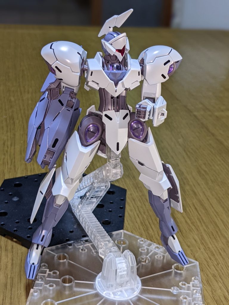最近のガンプラは恰好良すぎて困りますわ。水星の魔女はライブで追っておりましたが、ミカエリスは断トツで美人かなって思います。