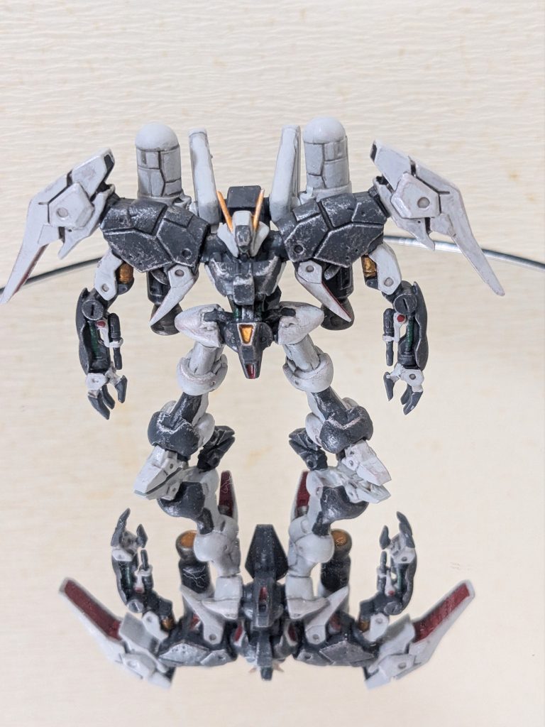 ちょっと色が面白味の無いグレー系なのですが、連邦軍なので仕方ありません。(偏見)