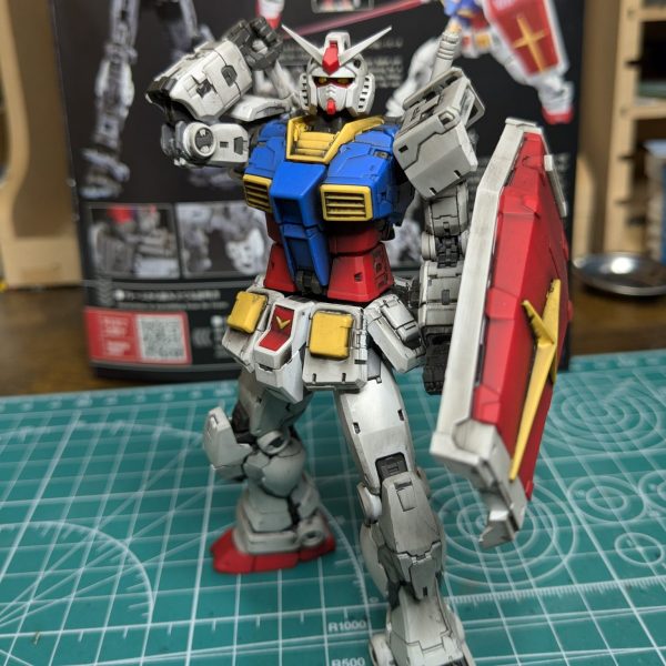 見せてもらおうか…新しいガンダムの性能とやらを。