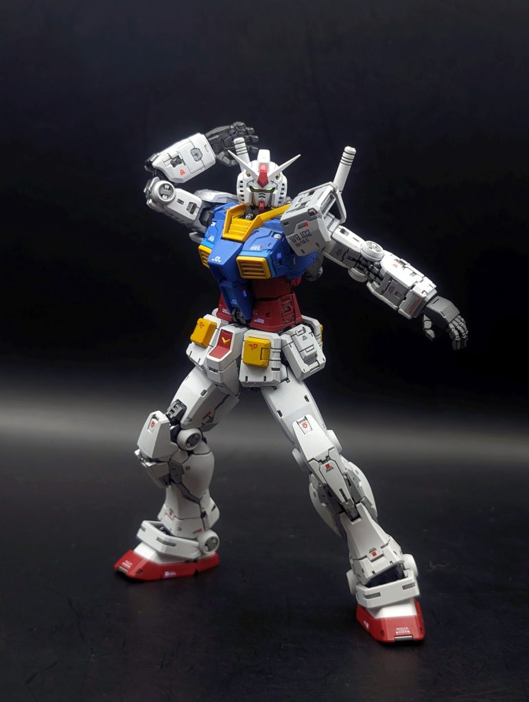 RG 1/144 RX-78-2 ガンダム Ver.2.0 + 武器セット–5枚目/制作者:しうまい