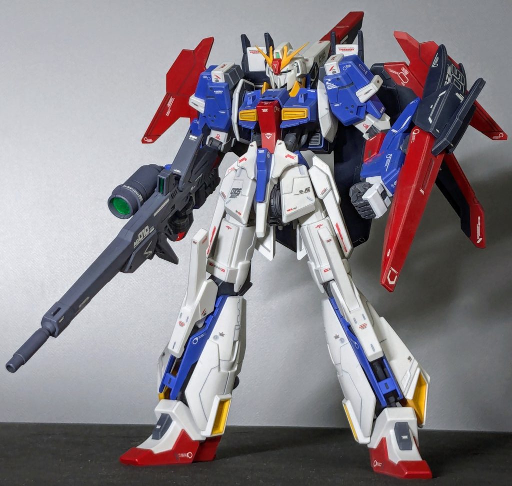 当時デカールのストックから機種とかお構い無しにやたらと貼りまくった…今回更に一部追加貼りをして賑やかめにしました。我ながらちょっとセンス無いですが楽しいです〜