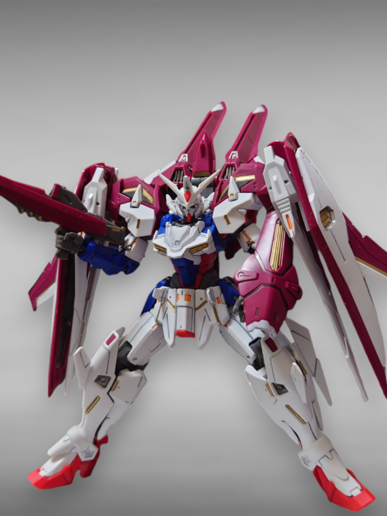 組み終わった後にメチャメチャ部品が余りました。ガンダムジェミナス分ほぼ丸々余るくらい新部品が使われています。