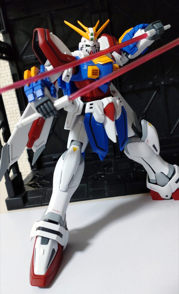 ゴッドスラッシュゴッドガンダムは二刀流が似合います。ゴッドスラッシュはハイパーモード時のみの名称みたいですね…？