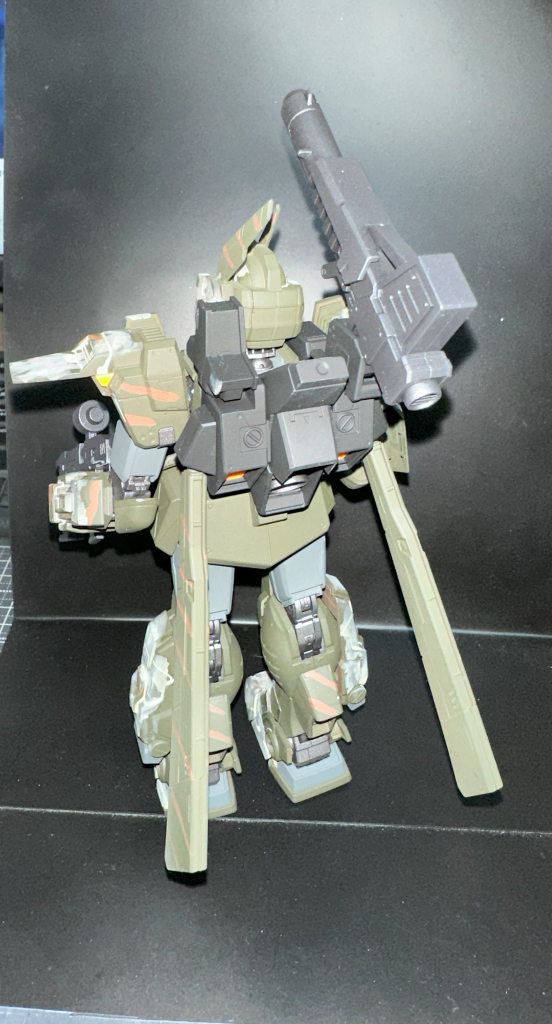 ジムだってフルアーマーになりたい！–5枚目/制作者：突撃轟竜